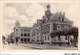 AGBP9-71-0886 - MONTCEAU-LES-MINES - Hotel De Ville Et Hotel Des Postes  - Montceau Les Mines