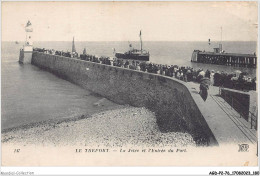 AGDP2-76-0181 - LE TREPORT - La Jetée Et L'entrée Du Port  - Le Treport