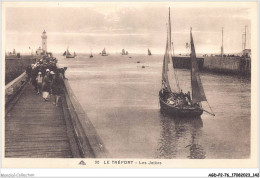 AGDP2-76-0162 - LE TREPORT - Les Jetées  - Le Treport
