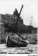 AGDP8-76-0678 - A Marée Basse - Barque échouée Dans Le Port  - Sonstige & Ohne Zuordnung