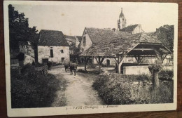 Cpa 24 Dordogne, FAUX, L'Abreuvoir, Animée, Vaches Ou Boeufs, Correspondance Famille Bellugue Faux - Autres & Non Classés