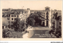 AGGP5-88-0423 - VITTEL - L'avenue Ambroise - Bouloumié Et Les Hotels - Contrexeville