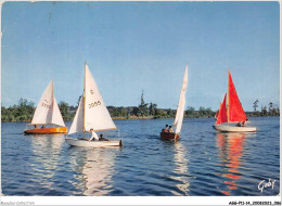 AGGP11-14-0883 - OUISTREHAM-RIVA-BELLA - Regates Sur Le Canal - Ouistreham