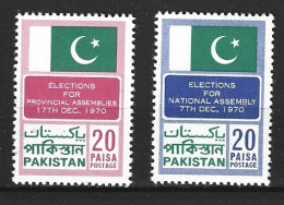 PAKISTAN. N°295-6 De 1970. Elections. - Pakistan
