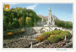 CPM - 65 - LOURDES - Messe Sur L'Esplanade Du Rosaire - Lourdes