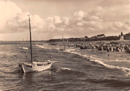 Ostseebad Ahlbeck Schiffe Und Strand Glca.1970 #169.467 - Otros & Sin Clasificación