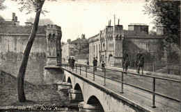 N°2141 W -cpa Toul -porte Moselle- - Toul