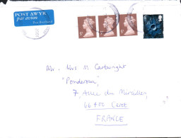 GB AFFRANCHISSEMENT COMPOSE SUR LETTRE DE CHESTER POUR LA FRANCE 2001 - Cartas & Documentos