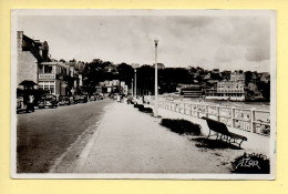 22. SAINT-CAST - Boulevard De La Plage (animée / Vieilles Voitures) CPSM / Photo Véritable (voir Scan Recto/verso) - Saint-Cast-le-Guildo