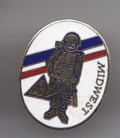 Pin's Midwest Réf 5310 - Militari