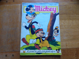 JOURNAL MICKEY BELGE  N° 230  Du 03/03/1955 COVER GRAND MECHANT LOUP + ROB BOY - Journal De Mickey