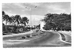 BRAZZAVILLE - Avenue Adrien Conus - Edit. Charlejan - - Brazzaville