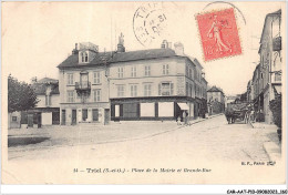 CAR-AATP10-78-0904 - TRIEL - Place De La Mairie Et Grande-rue - Triel Sur Seine