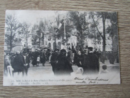 75  LE ROI ET LA REINE D'ITALIE A PARIS OCTOBRE 1903 A VERSAILLES EN FETE ANIMEE - Altri & Non Classificati