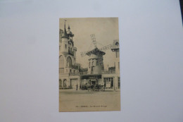 PARIS  -  Le Moulin Rouge - Cafés, Hotels, Restaurants