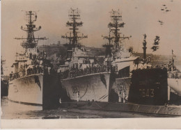 PHOTO PRESSE L'ESCADRE FRANCAISE EN VISITE A BARCELONE JUIN 1964 FORMAT 13 X 18 CMS - Boats