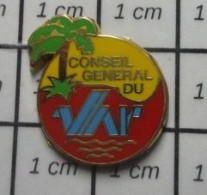 813G  Pin's Pins / Beau Et Rare / ADMINISTRATIONS / CONSEIL GENERAL DU VAR - Administración