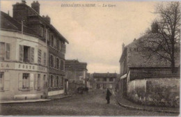 BONNIERES SUR SEINE  LA GARE - Bonnieres Sur Seine