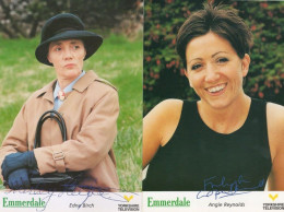 Edna Birch Angie Reynolds 2x Printed Signed Emmerdale Photo S - Actors & Comedians