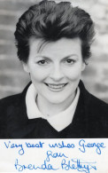 Brenda Blethyn OBE Vera Law & Order Vintage Hand Signed Photo - Actores Y Comediantes 