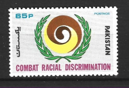 PAKISTAN. N°421 De 1976. Racisme. - Pakistan