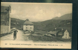 VILLARS DE LANS     (    Mes Cartes Ne Sont Pas Jaunies ) - Villard-de-Lans