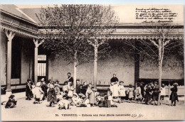 27 VERNEUIL - Enfants Aux Jeux A L'ecole Maternelle  - Verneuil-sur-Avre