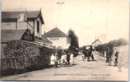 44 PORNICHET - Un Coin De L'avenue De La Gare - Pornichet