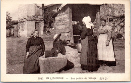 87 En Limousin - Les Potins Du Village  - Otros & Sin Clasificación