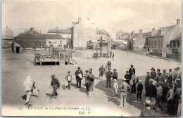 80 CAYEUX - La Place Du Calvaire. - Cayeux Sur Mer