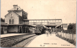 92 SCEAUX - La Gare A L'arrivee D'un Train  - Sceaux