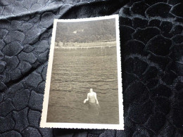 P-175 , Photo,  Plage D'Aix Les Bains, Femme En Maillot De Bains  Août 1936 - Places