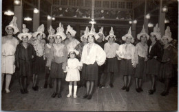 85 LES SABLES D'OLONNE CARTE PHOTO - Sablaises Au Casino. - Sables D'Olonne