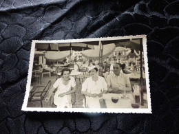 P-177 , Photo,  Plage D'Aix Les Bains, Restauration Au Lac Du Bourget,  Août 1936 - Places