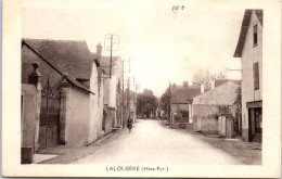 65 LALOUBERE - Le Centre Du Village - Autres & Non Classés