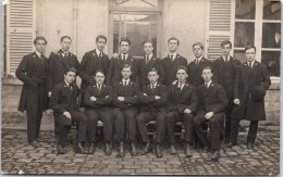 18 BOURGES - CARTE PHOTO - Groupe D'etudiants 1920 - Bourges