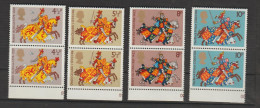 Great Britain 1974 Medieval Warriors Vertical Pairs With Selvage MNH ** - Militaria