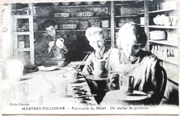 C. P. A. : 31 : MARTRES TOLOSANE : Faïencerie Du Matet, Un Atelier De Peinture, Timbre En 1928 - Autres & Non Classés