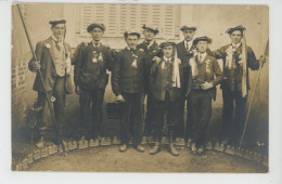 PHOTOS - FRANCE - MILITARIA - Carte Photo De Conscrits Début XXème (non Située) - Photos