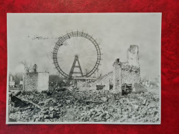 PHOTO VIENNE AUTRICHE 1945 FOTOGRAF HANS RAAB STILLFRIEDPLATZ DESTRUCTION GUERRE GRANDE ROUE - Unclassified