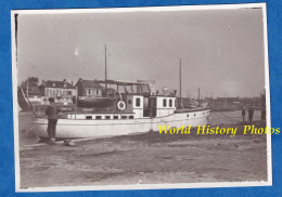 Photo Ancienne Snapshot - LORIENT Ou Environs - Beau Bateau à Identifier - Aout 1930 - Morbihan Bretagne Boat Ship - Barcos