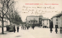 30 - PONT SAINT ESPRIT _S28730_ Place De La République - Pont-Saint-Esprit