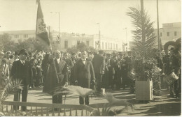 CARTE PHOTO CEREMONIE DU 11 NOV 1933 / LYRE MAROCAINE AVEC BANNIERE / LIEU A SITUER - Sonstige & Ohne Zuordnung