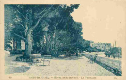 83 - Saint Raphael - Hotel Beau Rivage - La Terrasse - Carte Neuve - CPA - Voir Scans Recto-Verso - Saint-Raphaël