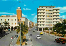 Automobiles - Libye - Benghazi - Omar Mukhtar Street - Camionette - CPM - Voir Scans Recto-Verso - Voitures De Tourisme