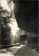 24 - Les Eyzies - Sous Le Rocher De La Gorge D'Enfer - Automobiles - Mention Photographie Véritable - Capitale De La Pré - Other & Unclassified