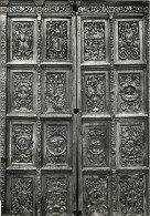 83 - Fréjus - Porte De La Cathédrale - Art Religieux - Mention Photographie Véritable - CPSM Grand Format - Voir Scans R - Frejus