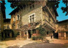 01 - Pérouges - Ostellerie Du Vieux Pérouges - Cité Médiévale - Vieilles Pierres - Carte Dentelée - CPSM Grand Format -  - Pérouges