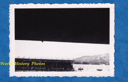 Photo Ancienne Snapshot - MARSEILLE - Course Cycliste - Tribune Du Stade Vélodrome - 1940 1950 - Vélo Architecture - Sports