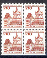 589 Burgen U.Schl. 210 Pf Viererblock ** Postfrisch - Unused Stamps